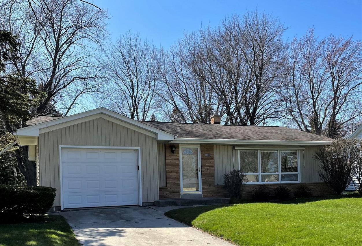 3136 N 9th St., Sheboygan, WI 53083