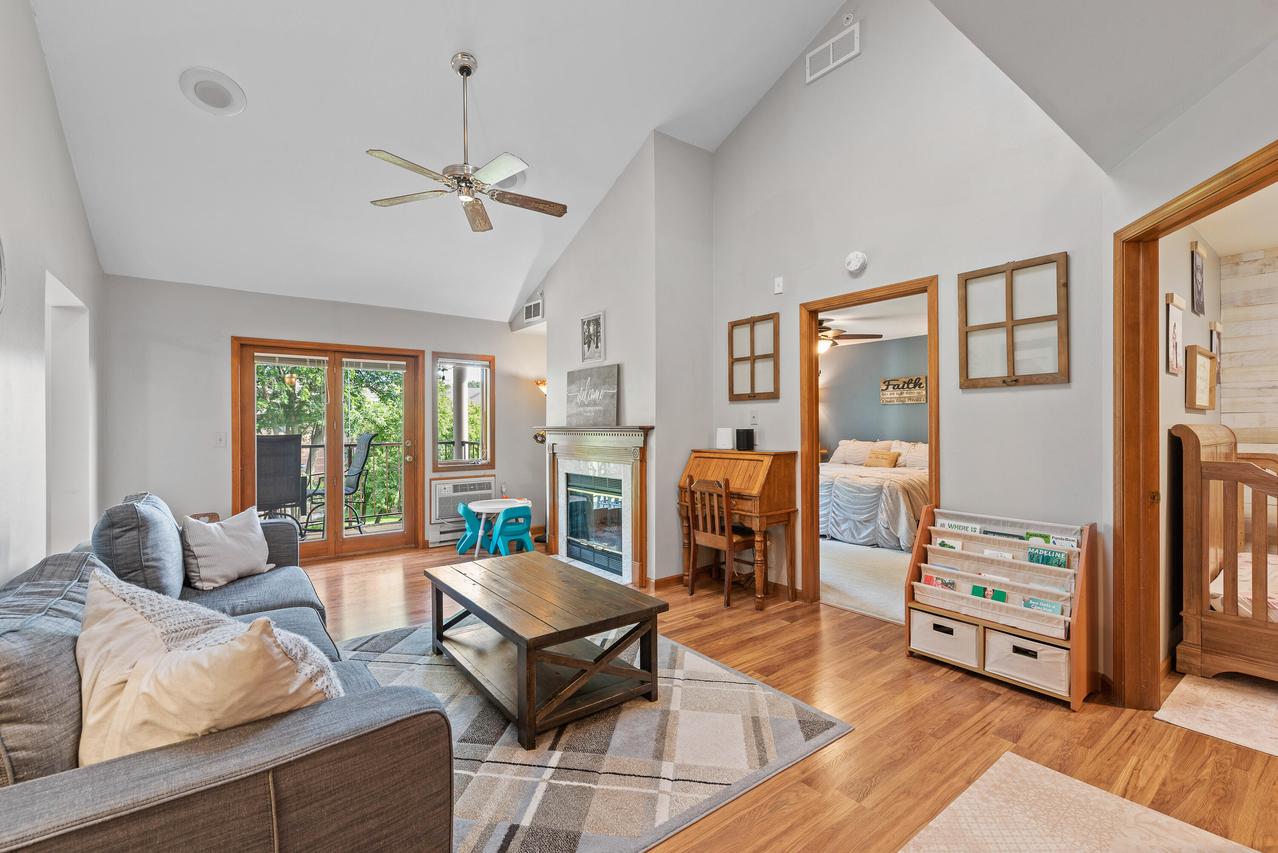 530 N Silverbrook Dr #229, West Bend, WI 53090