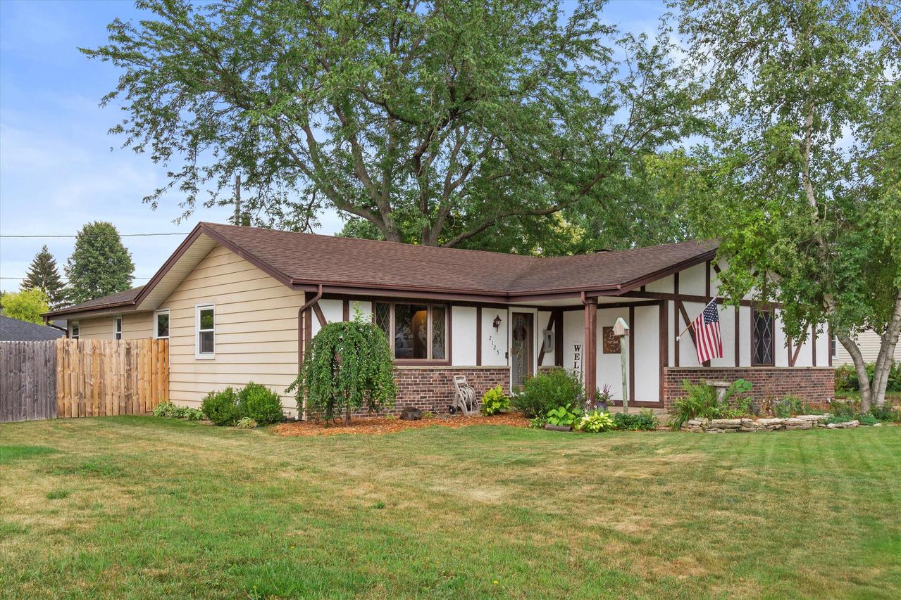 2125 Grand Prix Dr, Mount Pleasant, WI 53406