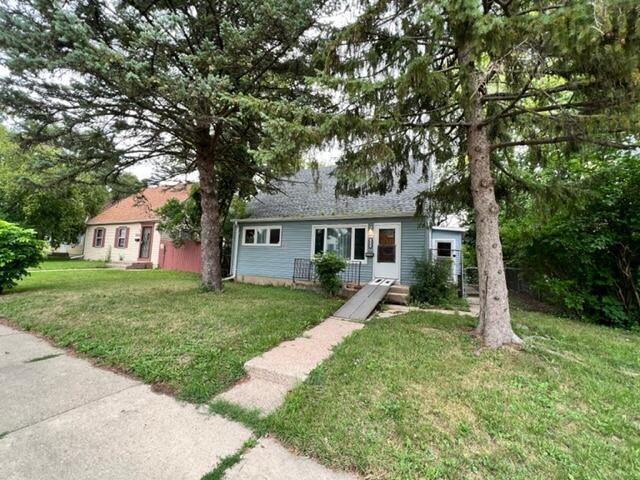 5680 N 60th St, Milwaukee, WI 53218