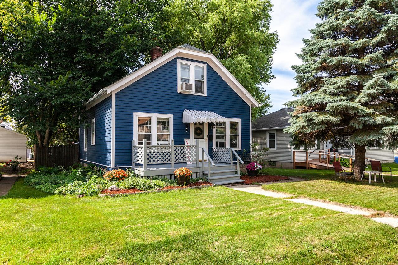 147 Frame Ave., Waukesha, WI 53186