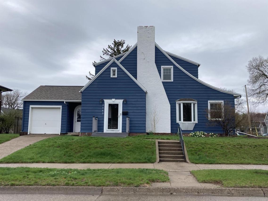 2145 King St, La Crosse, WI 54601