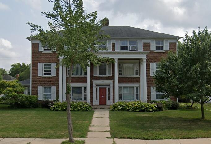 9101 W North Ave., Wauwatosa, WI 53226