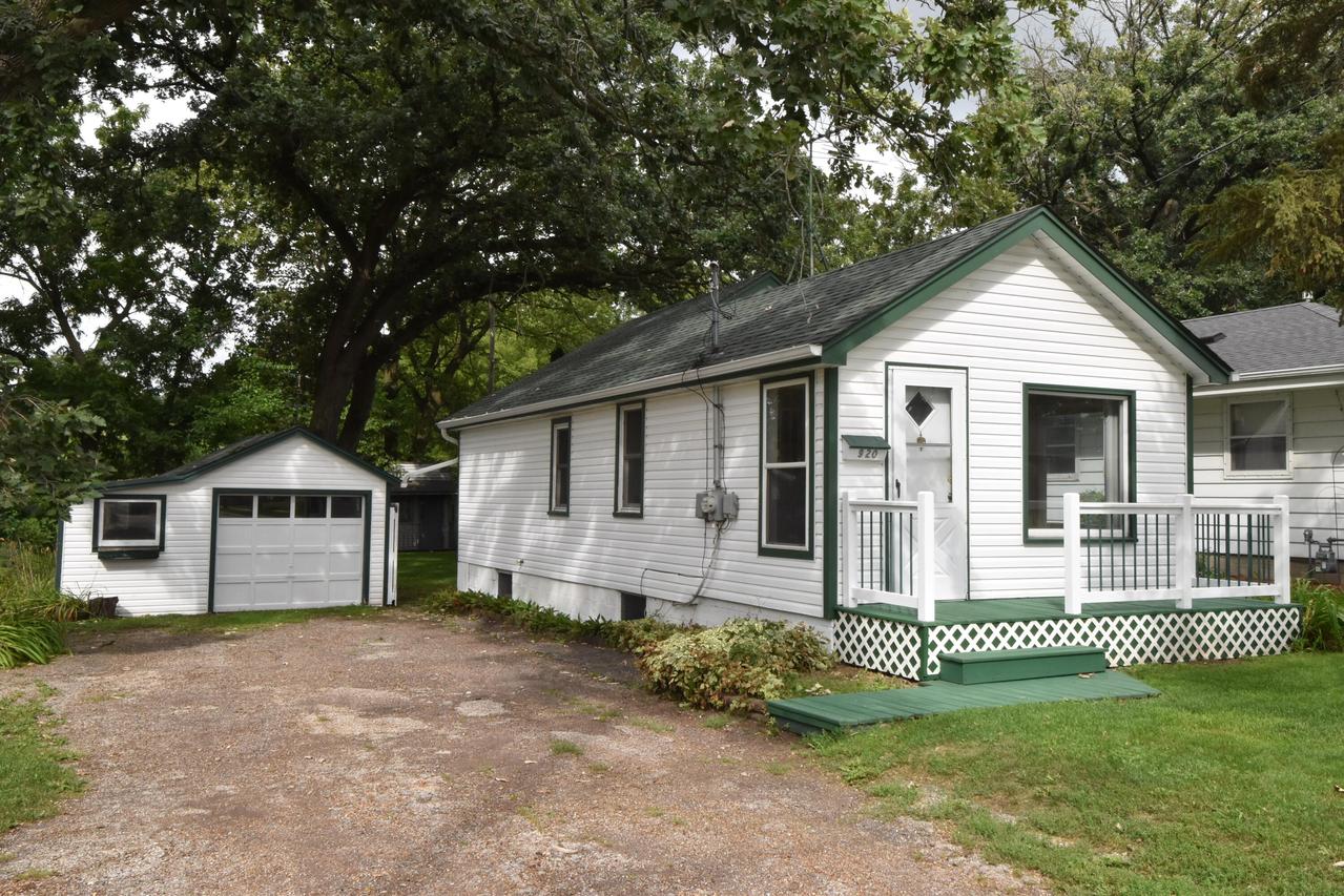920 Western Ave., Waukesha, WI 53188