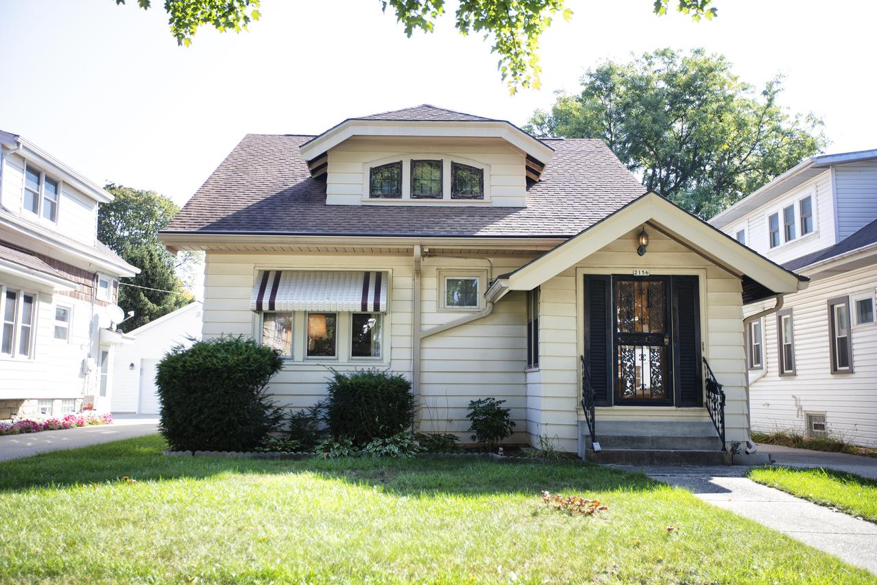 2156 N 65th St., Wauwatosa, WI 53213