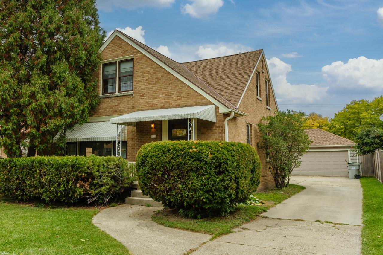 3716 W Ohio Ave., Milwaukee, WI 53215
