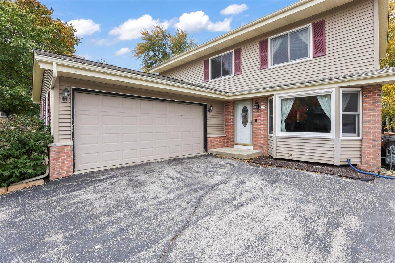 103 Cernan Ct, Mukwonago, WI 53149
