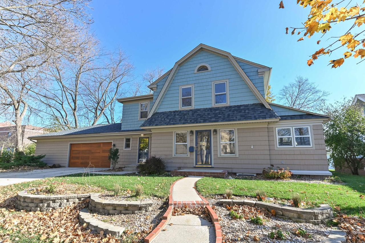 147 Wilbur Ave., Waukesha, WI 53186