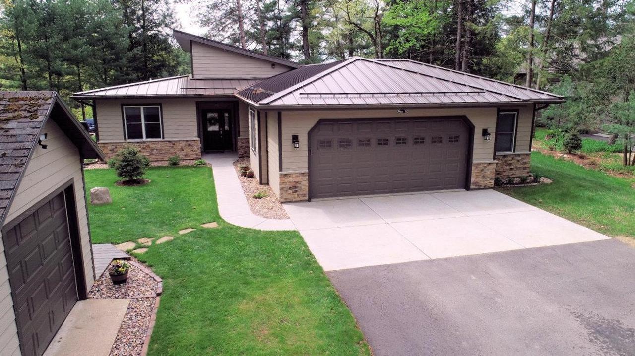 E10209 Xanadu Rd, Delton, WI 53965