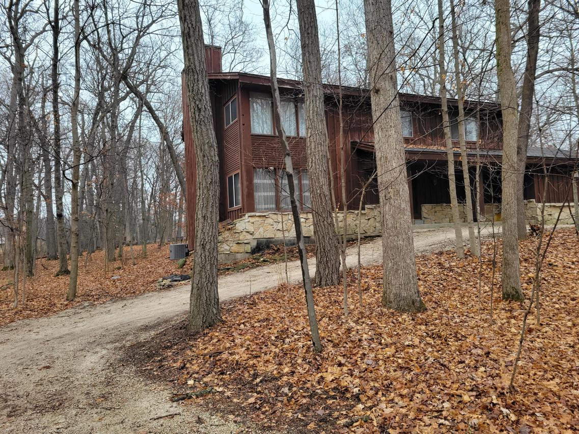 W224S3757 Guthrie Rd., Waukesha, WI 53189