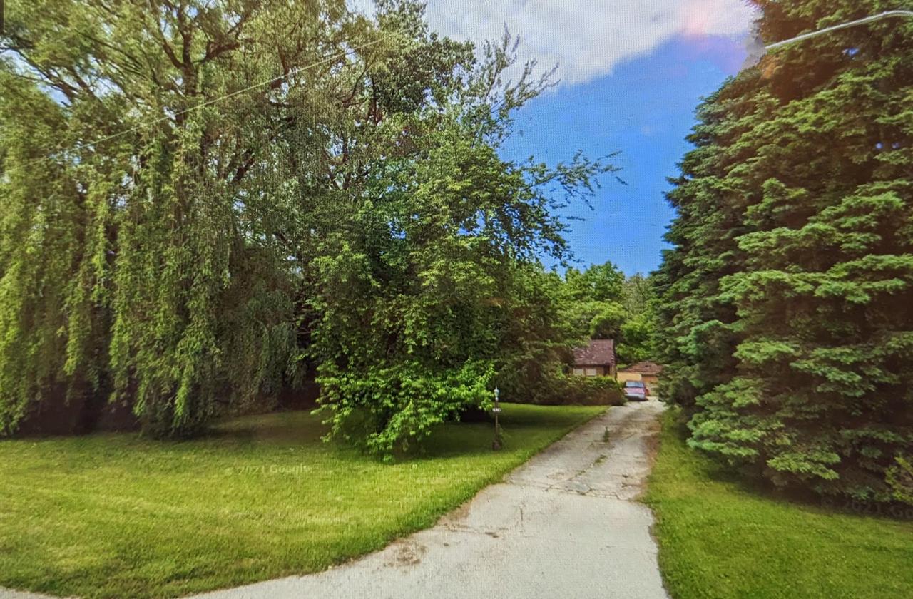 1914 4 1/2 Mile Rd, Caledonia, WI 53402