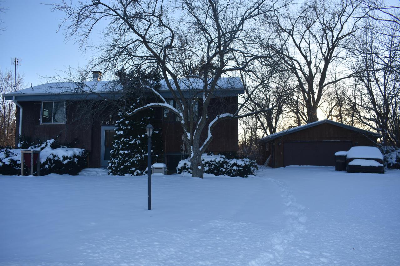 2625 Bittersweet Ct., Caledonia, WI 53402