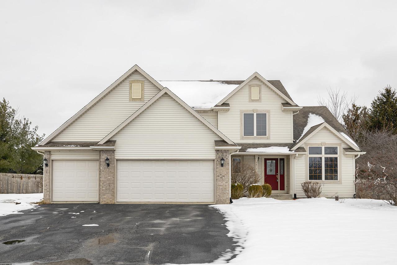 W4614 Ridgeview Rd., Lafayette, WI 53121