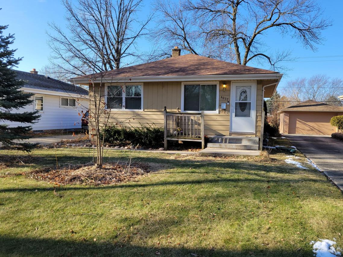 4037 S 58th St, Milwaukee, WI 53220