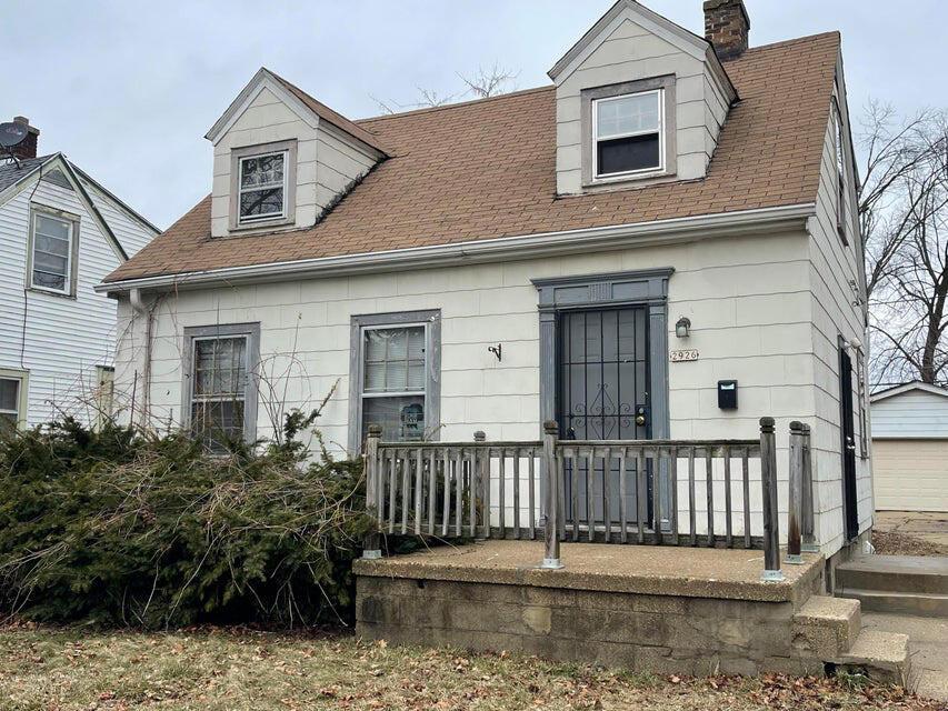 2926 W Bobolink Ave, Milwaukee, WI 53209