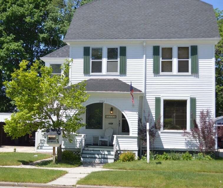 1702 N 9th St, Sheboygan, WI 53081