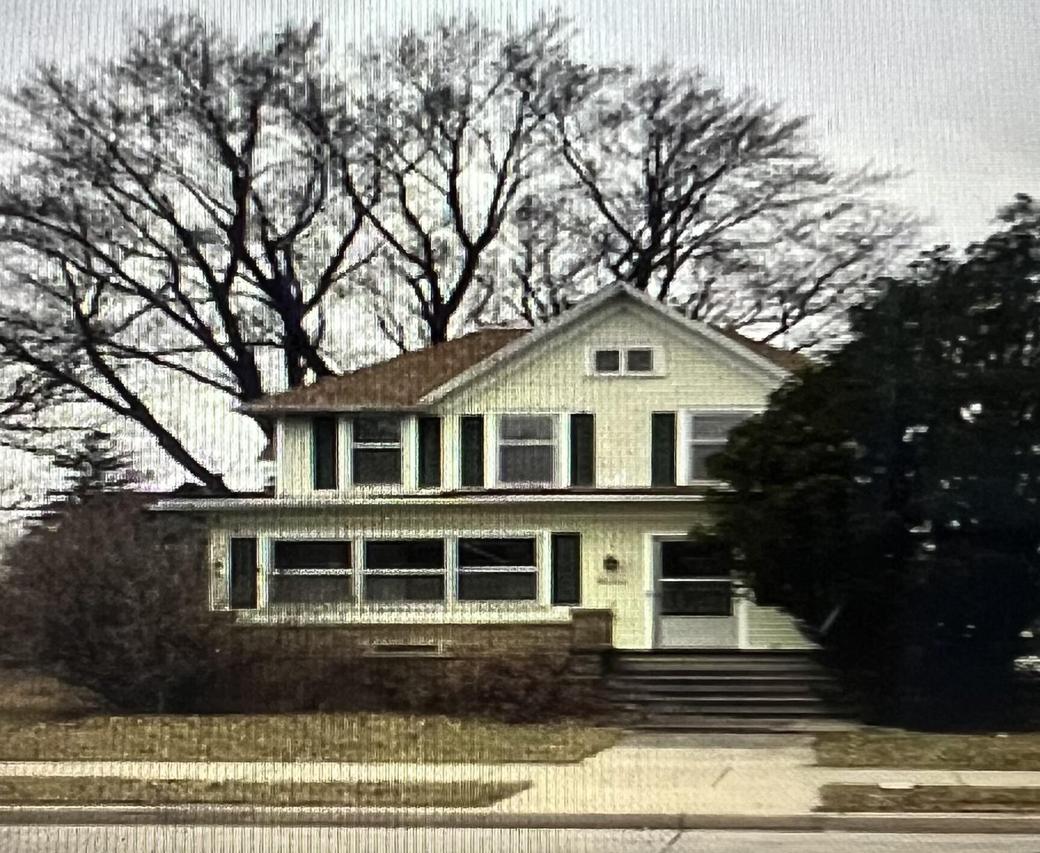 14 N Park Ave, Fond Du Lac, WI 54935