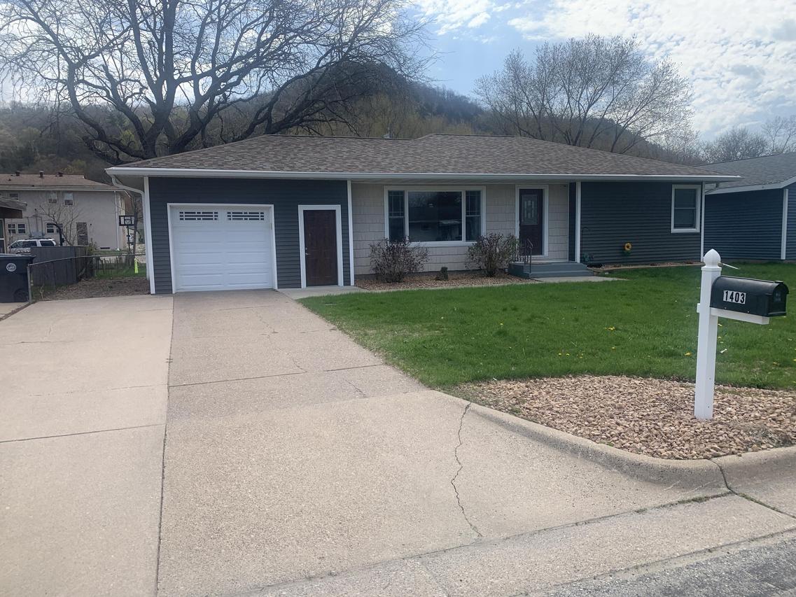 1403 29th St., La Crosse, WI 54601