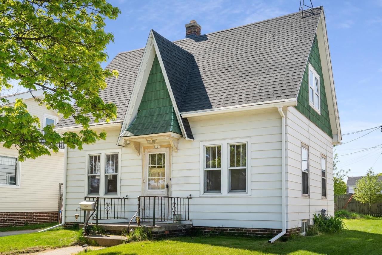 1107 Union Ave, Sheboygan, WI 53081