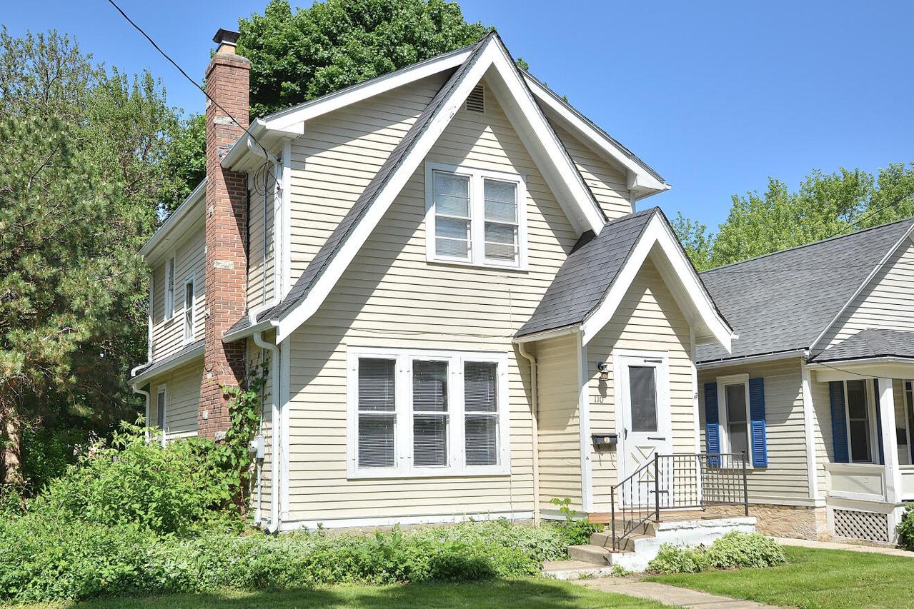 110 N Charles St, Waukesha, WI 53186