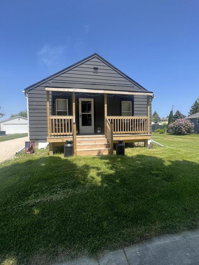 1422 Columbus Ave, Sheboygan, WI 53083