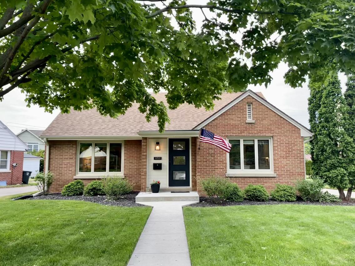 10700 W Michigan St., Wauwatosa, WI 53226