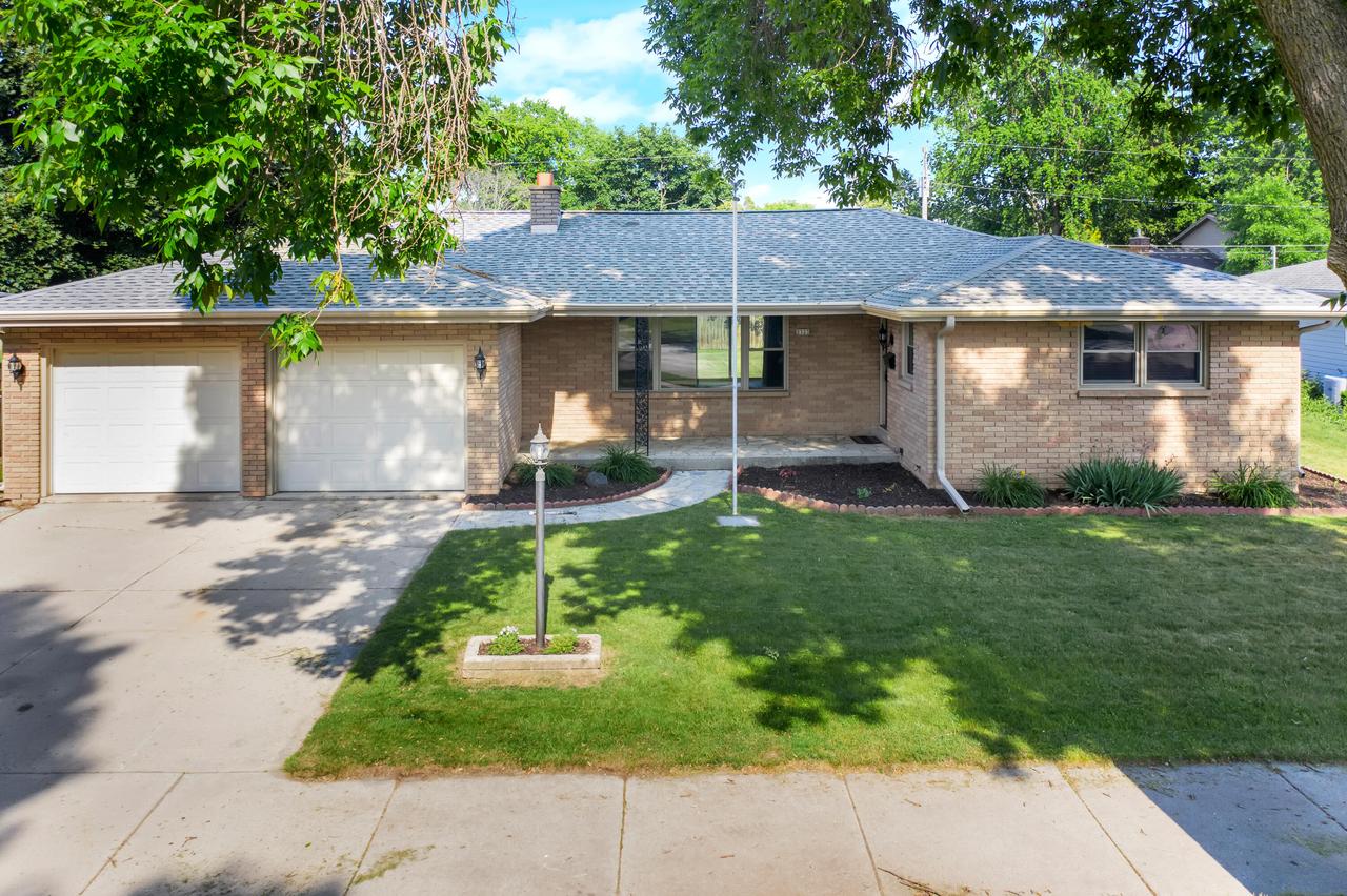 2323 N 25th St., Sheboygan, WI 53083