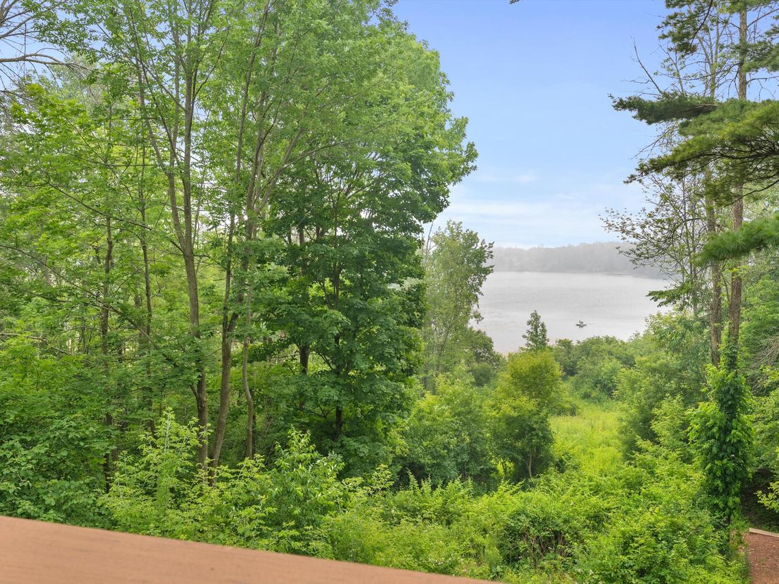 6513 Hartlaub Lake, Newton, WI 54220