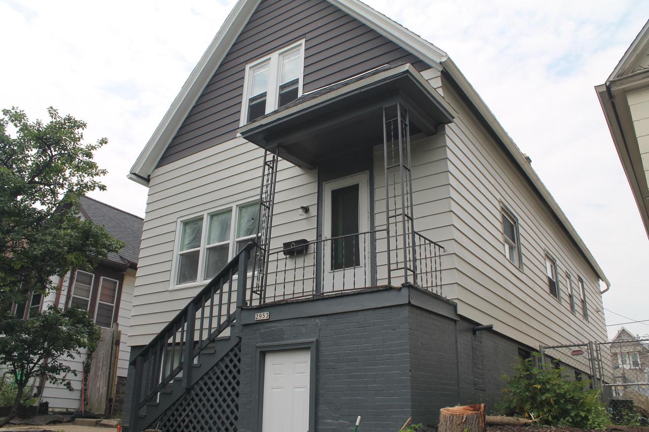 2953 N Weil St, Milwaukee, WI 53212
