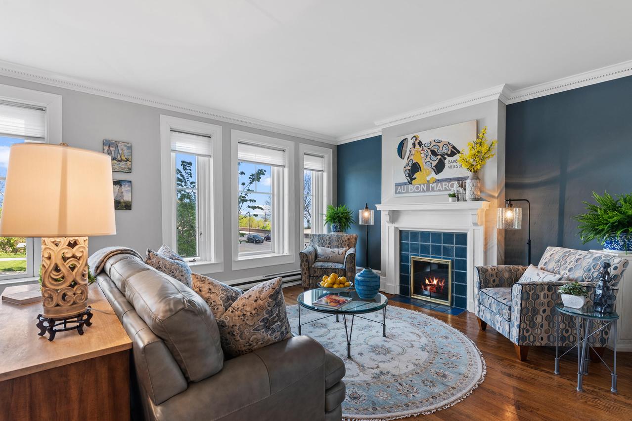 777 N Prospect Ave, Milwaukee, WI 53202