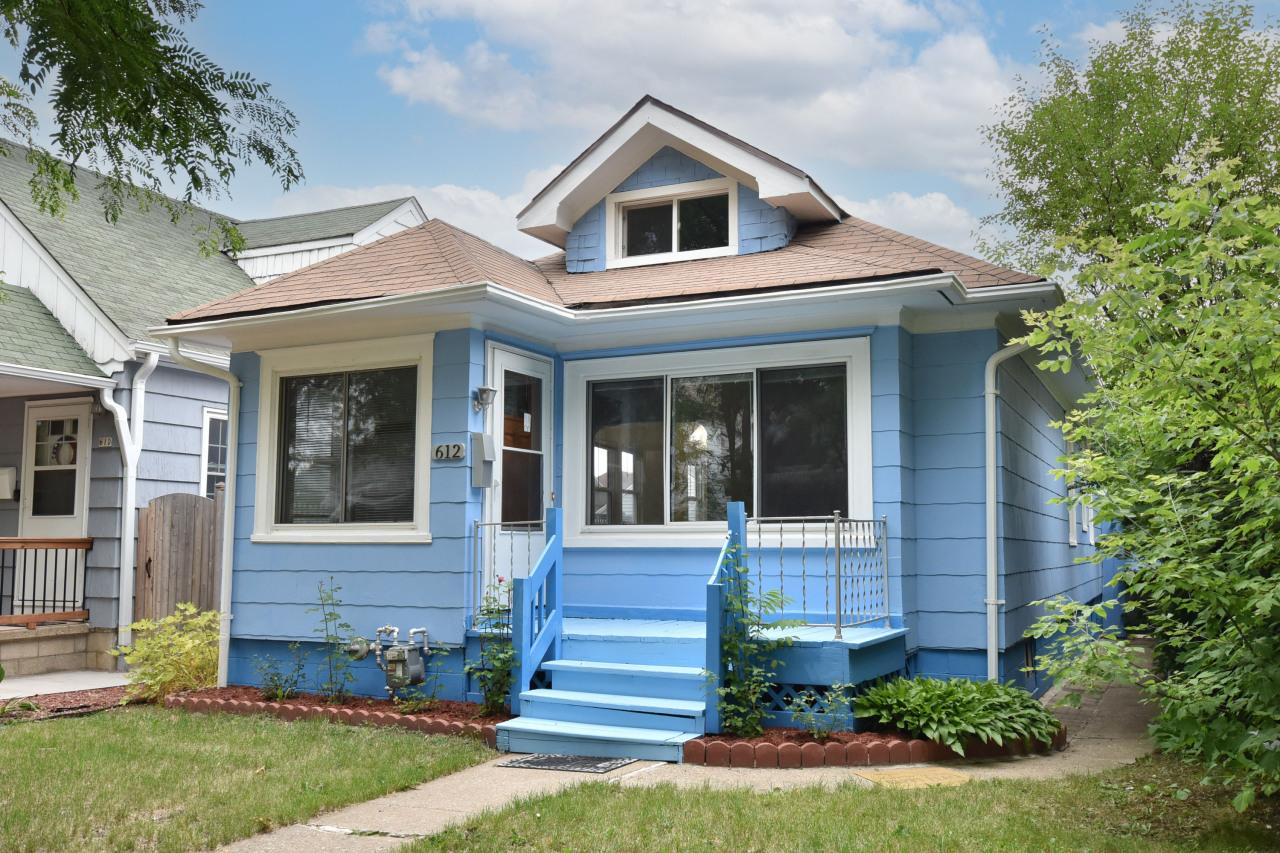 612 S 61st St, Milwaukee, WI 53214