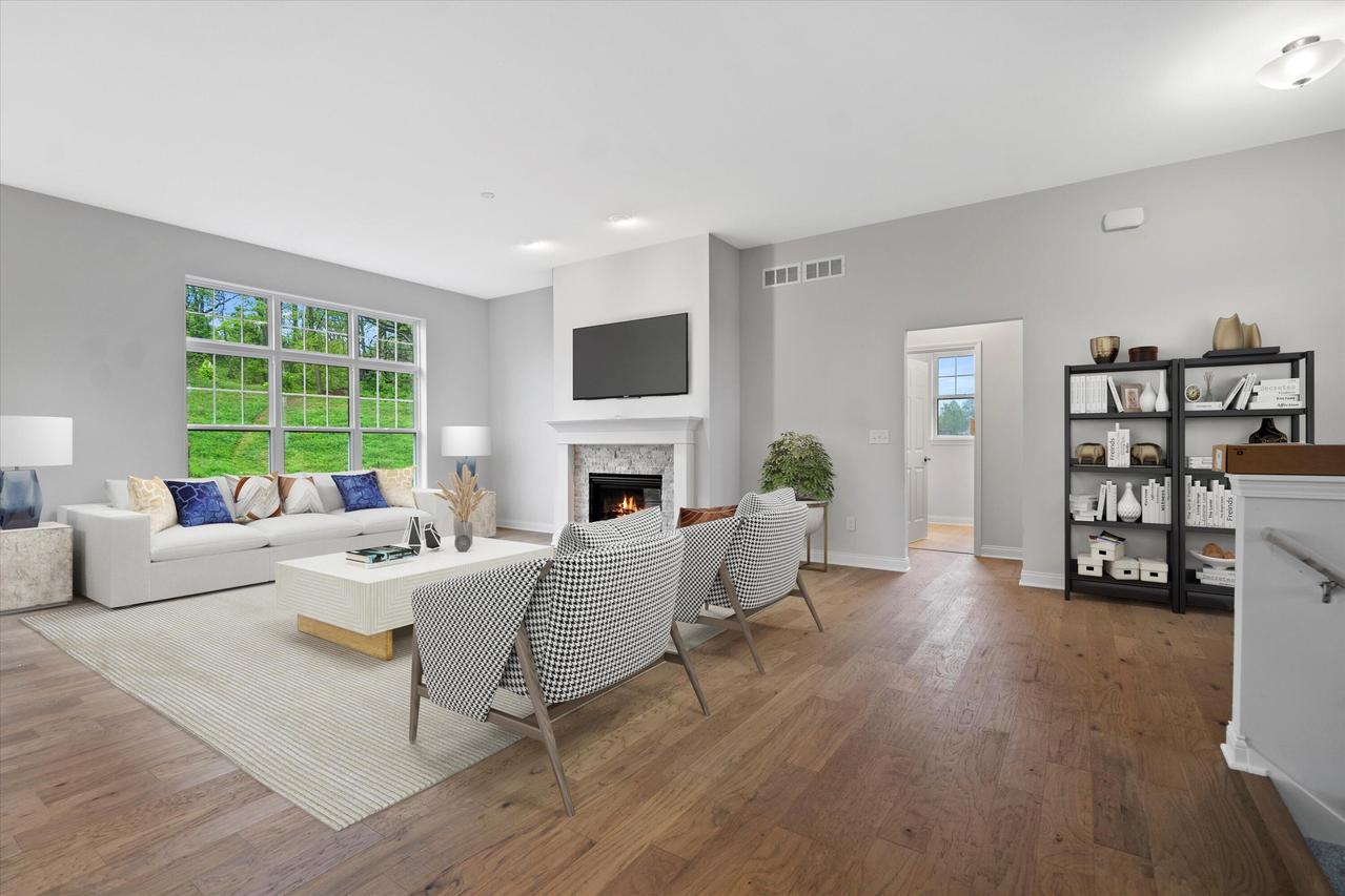 W214N4868 Casey Ct, Menomonee Falls, WI 53051