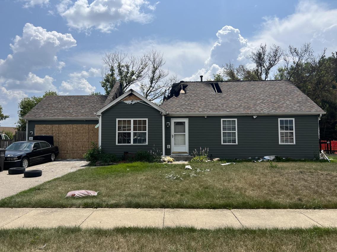 285 Meadow Dr, Genoa City, WI 53128