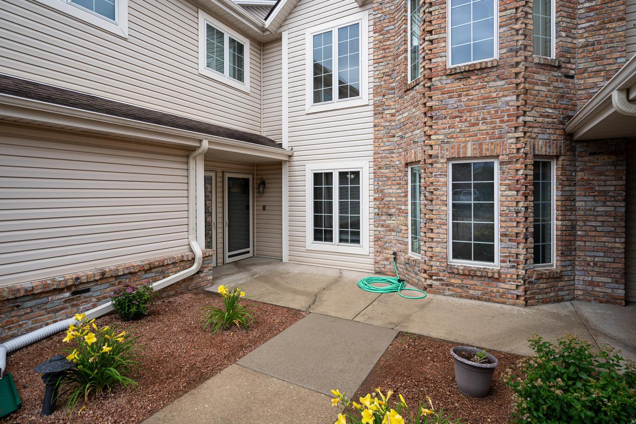 12621 W Beloit Rd, New Berlin, WI 53151