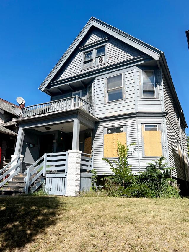 2530 N 37th St #2532, Milwaukee, WI 53210