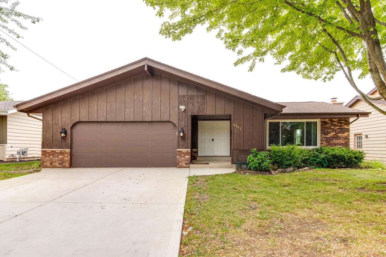 8647 47th Ave, Kenosha, WI 53142