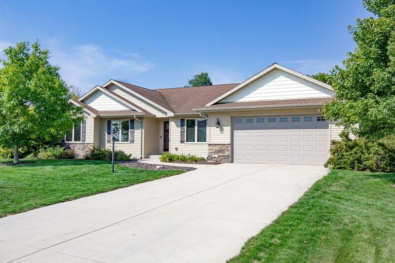5112 Green Meadow, Sheboygan, WI 53083