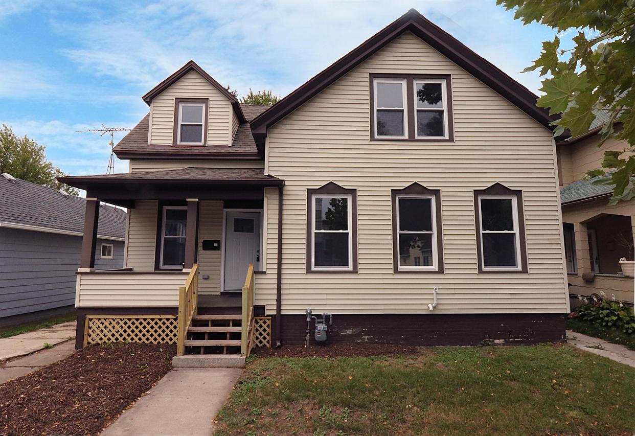 1602 N 8th St., Sheboygan, WI 53081