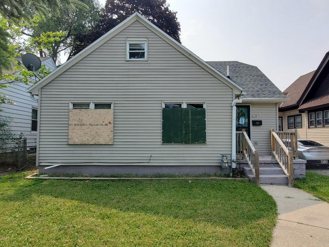 4139 N 48th St, Milwaukee, WI 53216