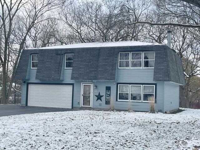 W274S8725 Lakeside Dr, Vernon, WI 53149