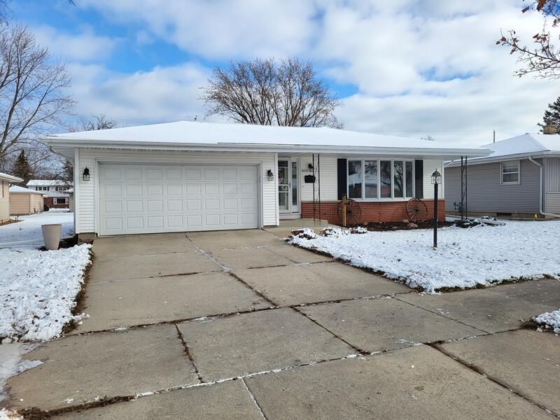 2229 N 25th St, Sheboygan, WI 53083