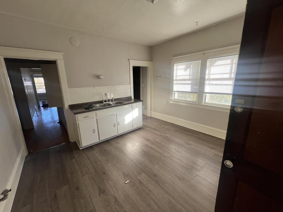 2803 N 40th St #2805, Milwaukee, WI 53210