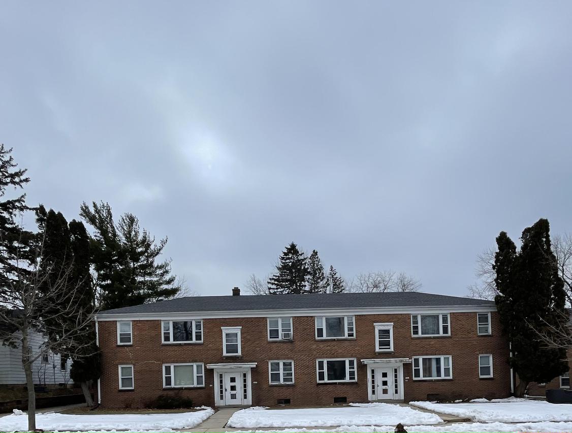 7837 W Center St #7841, Milwaukee, WI 53222