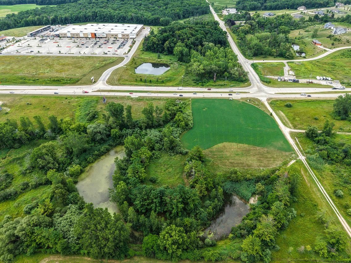 4000 W Washington St, West Bend, WI 53095