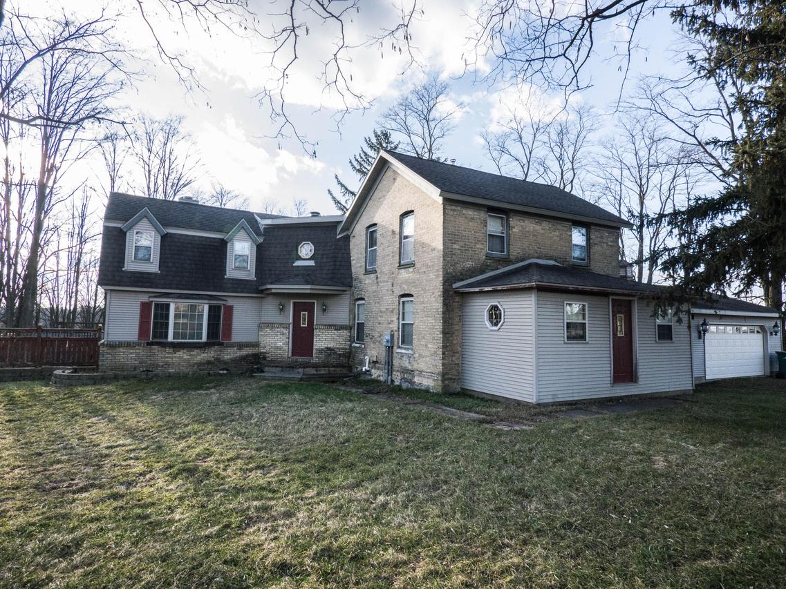 N6523 County Rd., Concord, WI 53066