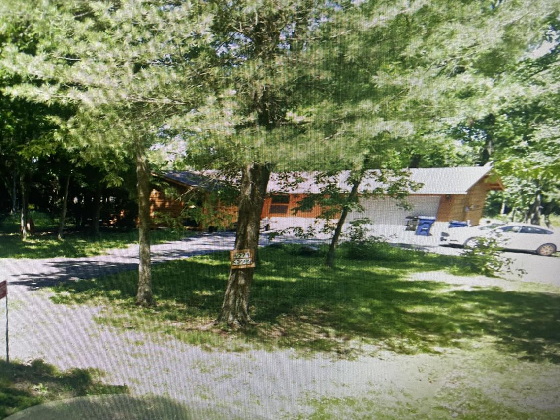 W271S3599 Oak Knoll, Waukesha, WI 53189