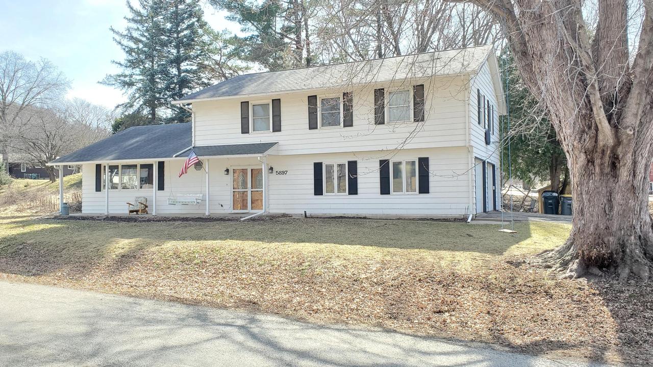 W5897 Cedar Rd, Shelby, WI 54601