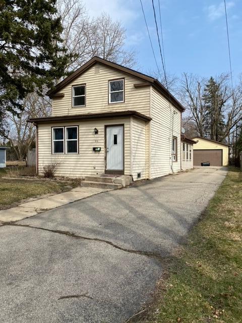 515 S Third St, Delavan, WI 53115