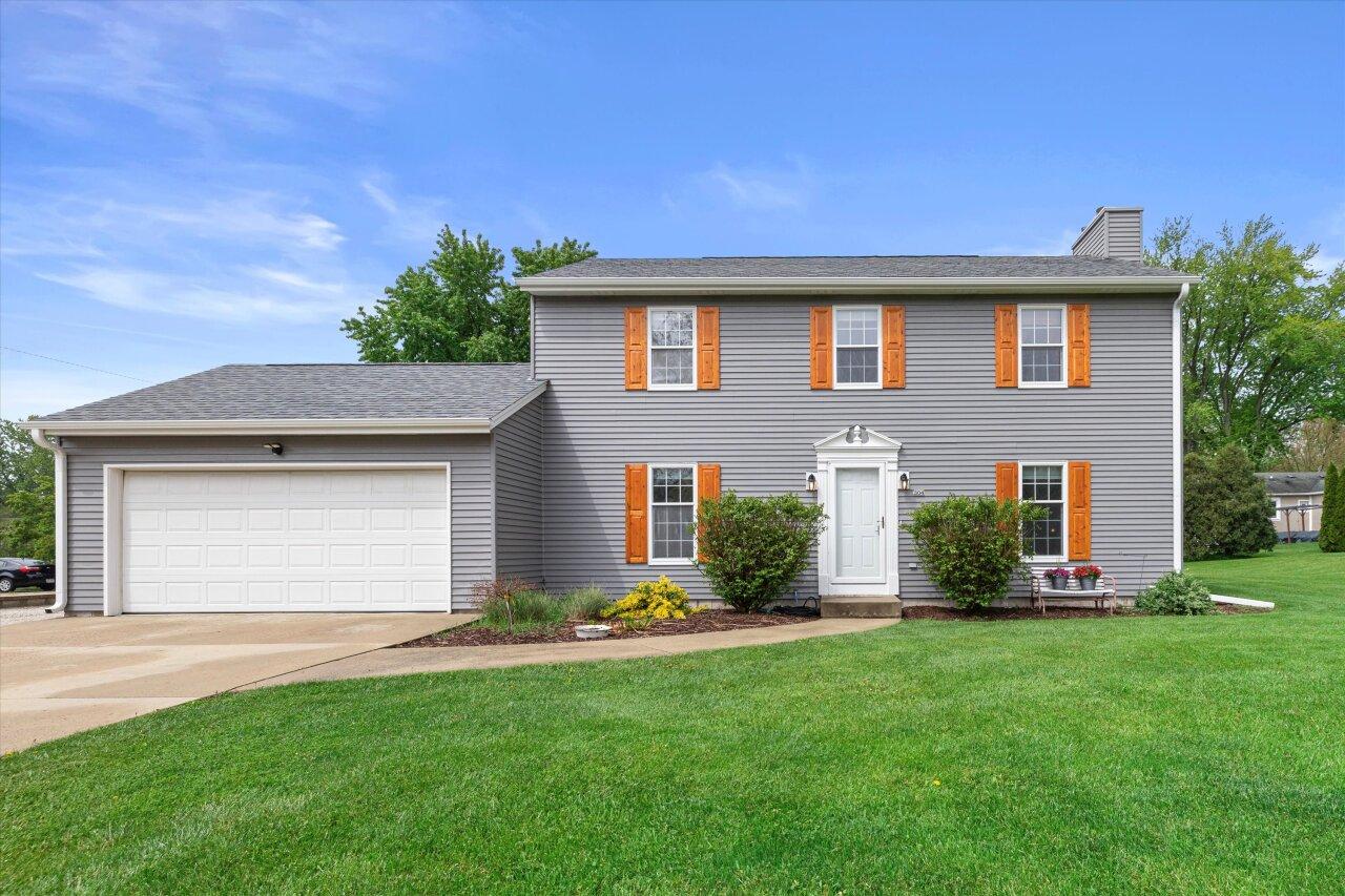 304 Shervin Dr, Rochester, WI 53105