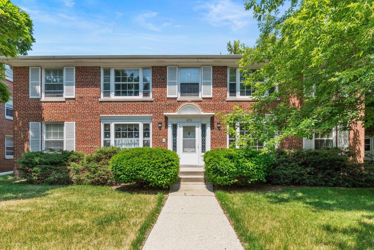 8130 W North Ave, Wauwatosa, WI 53213